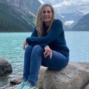 Meet your Posher, Rebecca